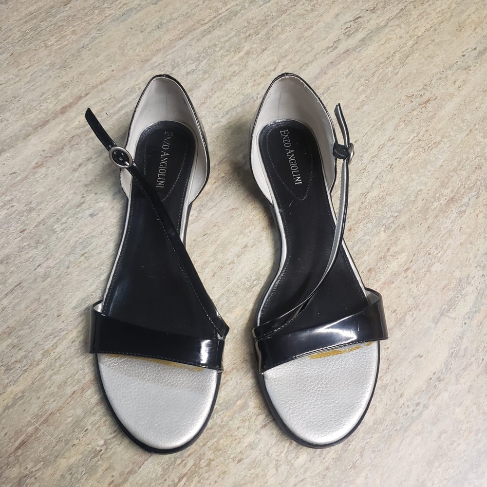 Beautiful Enzo Angiolini sandals